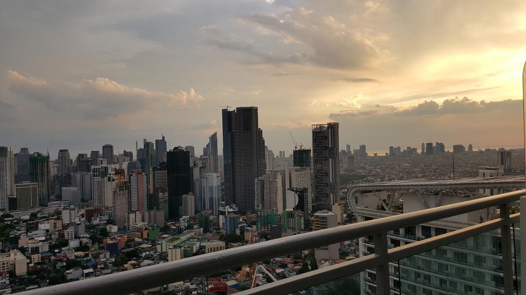 Modern Luxury Lower Penthouse Unit Manila Dış mekan fotoğraf